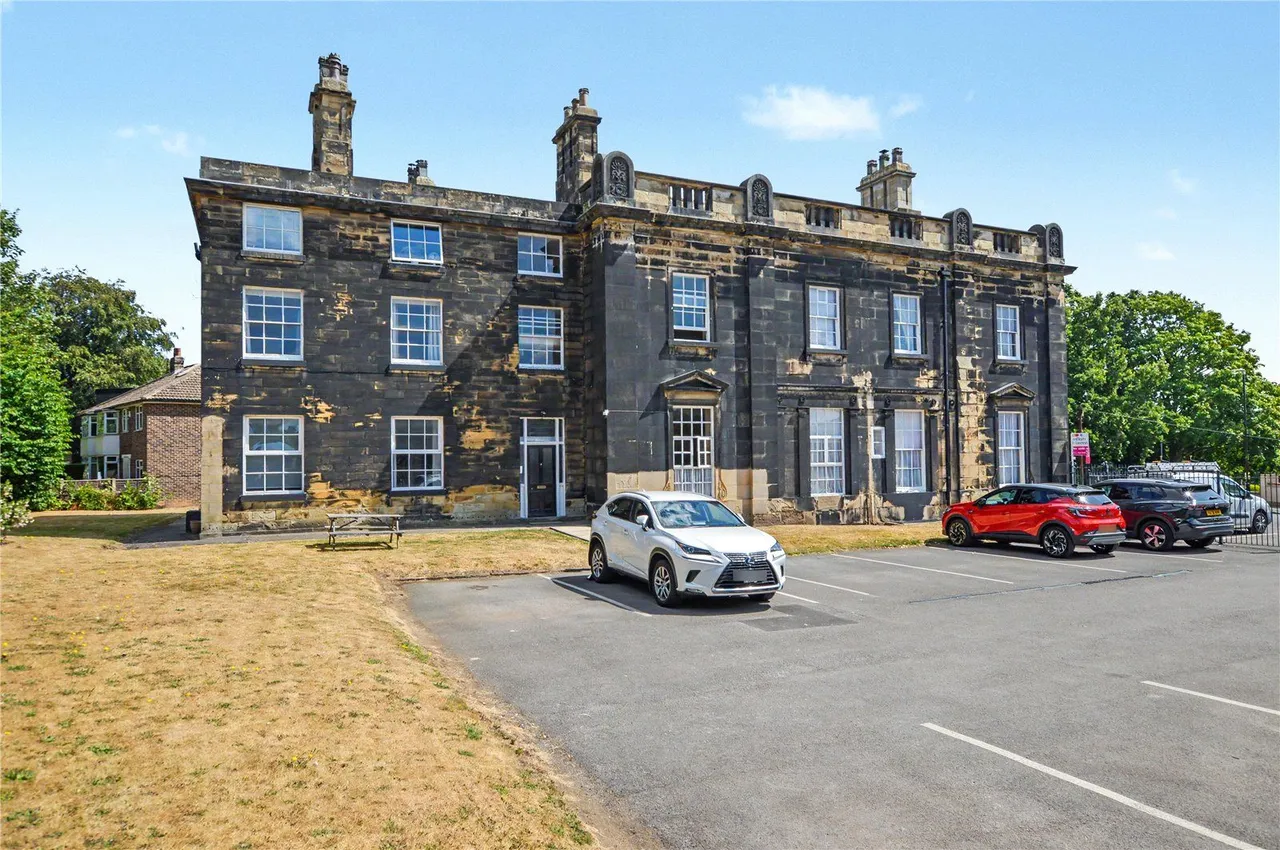 Lynwood Crescent, Woodlesford, LS26, photo 11