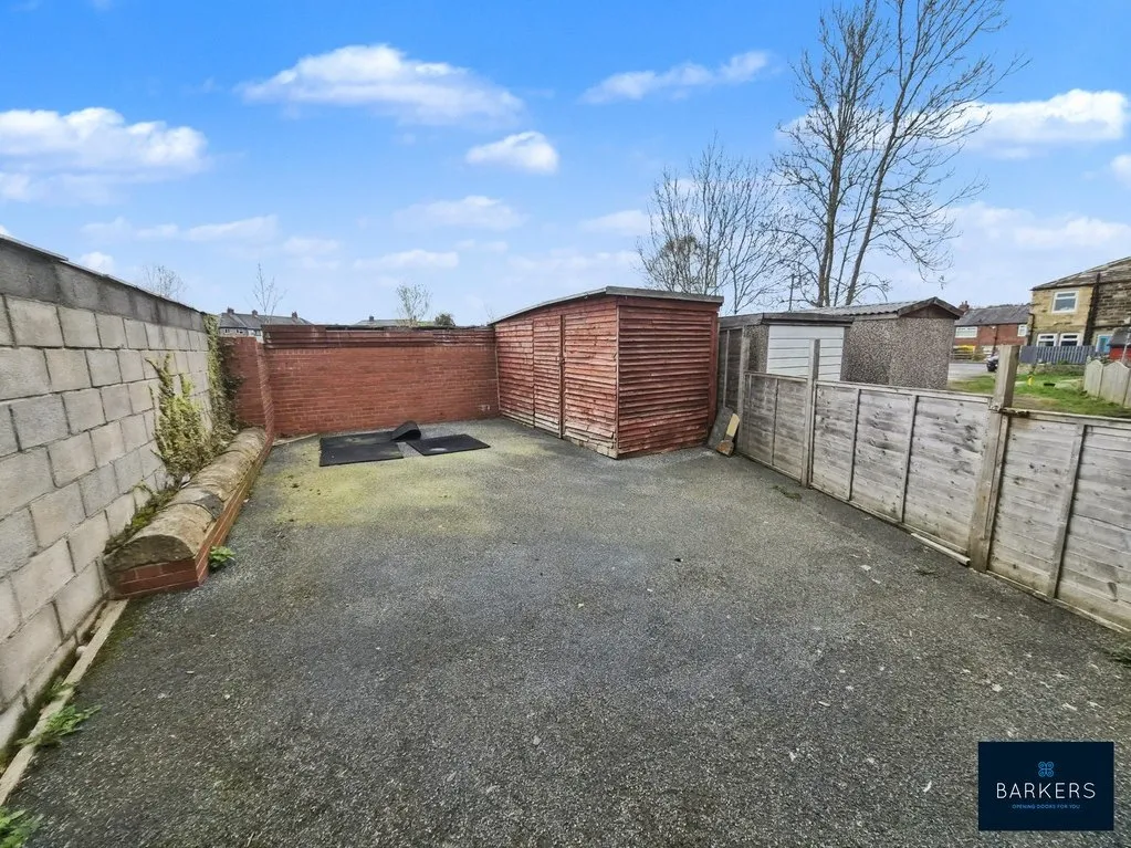 Moor Lane, Birkenshaw BD11 2HJ, photo 5