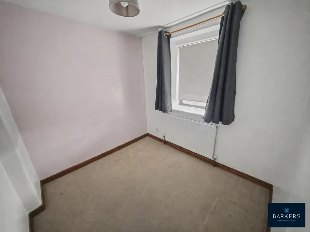 Moor Lane, Birkenshaw BD11 2HJ, photo 10