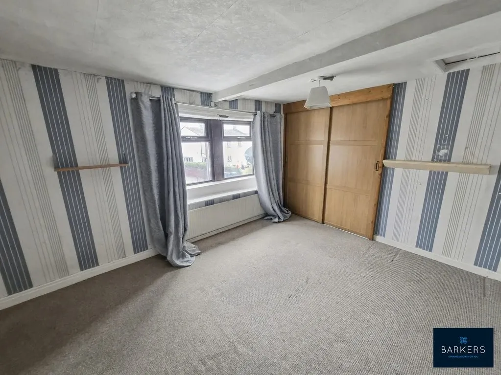 Moor Lane, Birkenshaw BD11 2HJ, photo 9