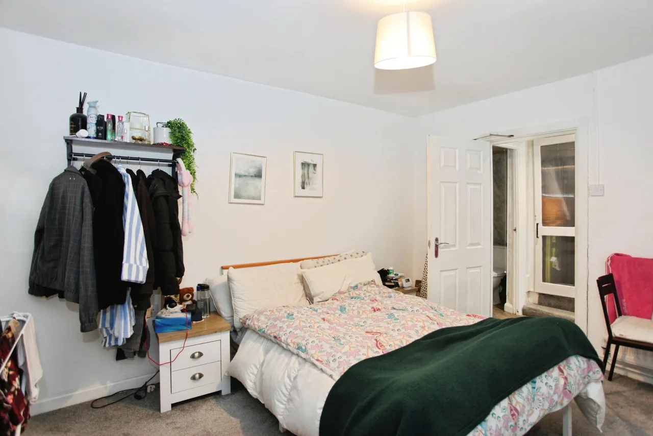 Caerleon Road, Newport, NP19, photo 18
