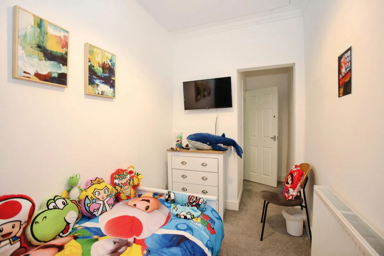Caerleon Road, Newport, NP19, photo 17