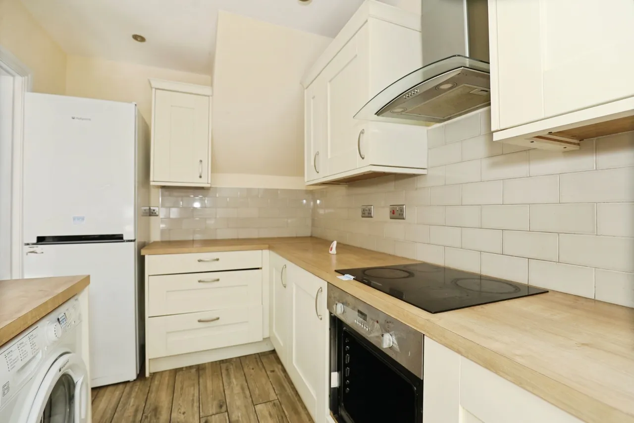 Stoneley Road, Crewe, Cheshire, CW1, photo 3