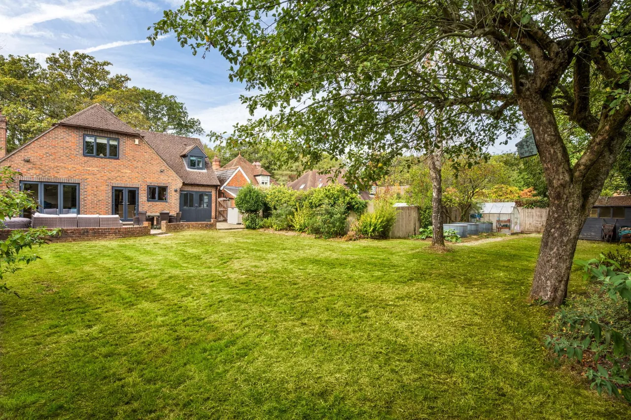 Briff Lane, Upper Bucklebury, RG7, photo 23