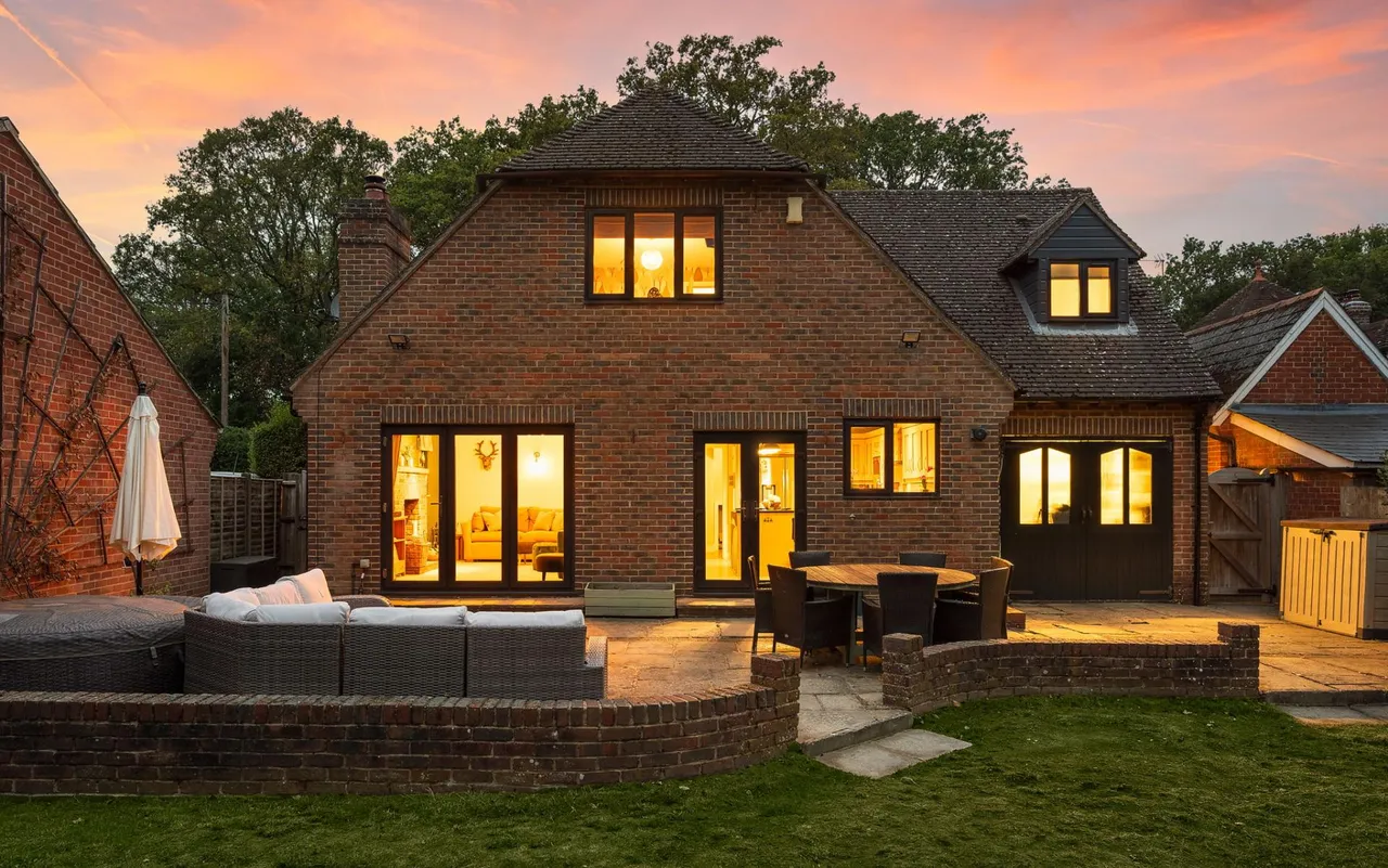 Briff Lane, Upper Bucklebury, RG7, photo 24
