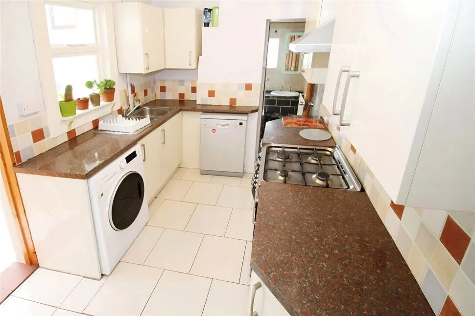 Althorpe Street, Bedford, Bedfordshire, MK42, photo 3