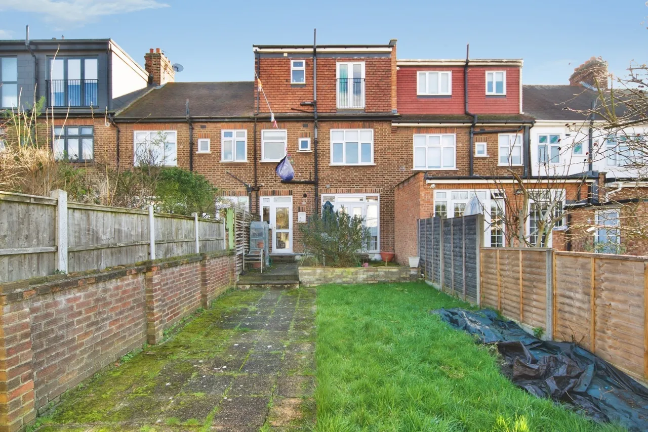 Greenway Avenue, Walthamstow, London, E17, photo 9