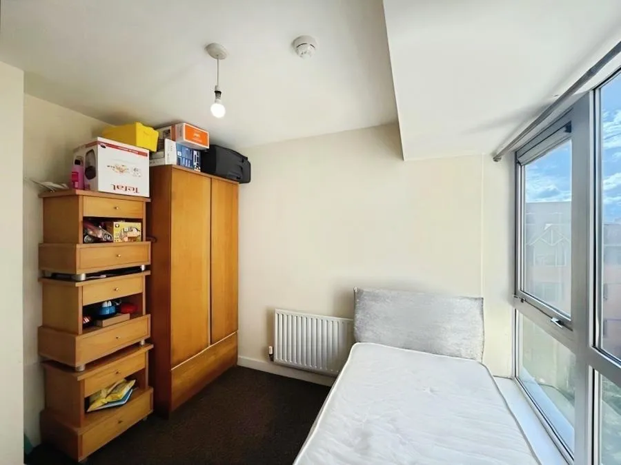 Headstone Road, Harrow, HA1, photo 5