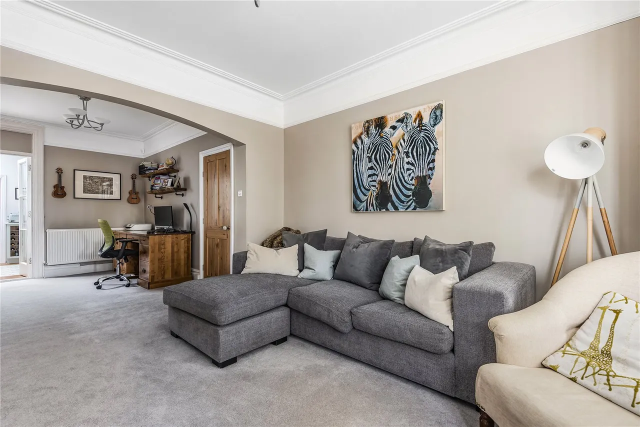 Whitton Road, Twickenham, TW1 1BS, photo 4