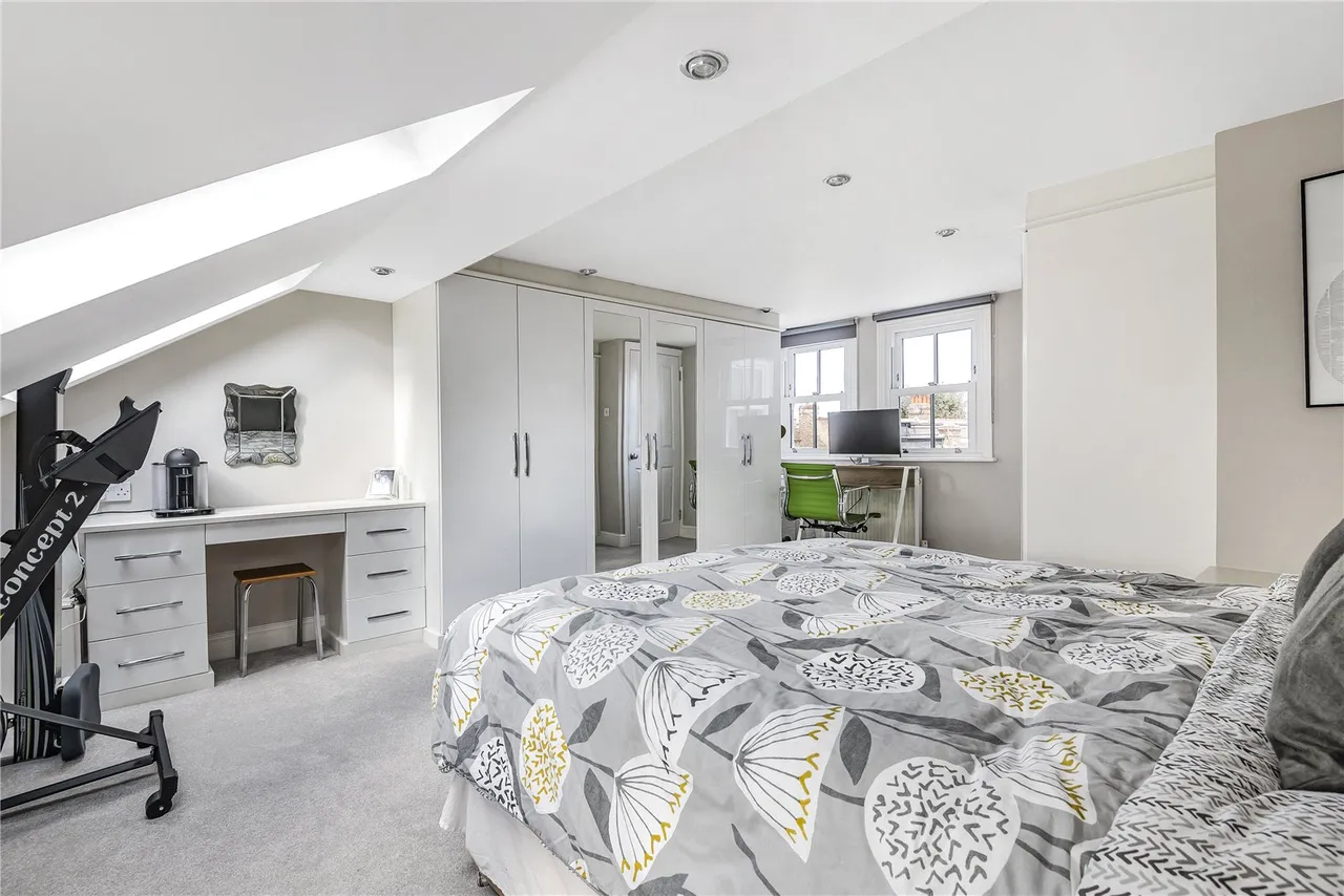 Whitton Road, Twickenham, TW1 1BS, photo 9