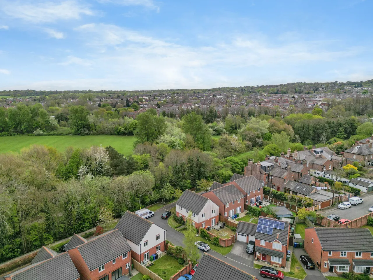 Wetherby Avenue, Warrington, Warrington, WA4 6FT, photo 2