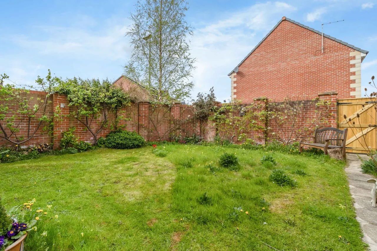 Wetherby Avenue, Warrington, Warrington, WA4 6FT, photo 19