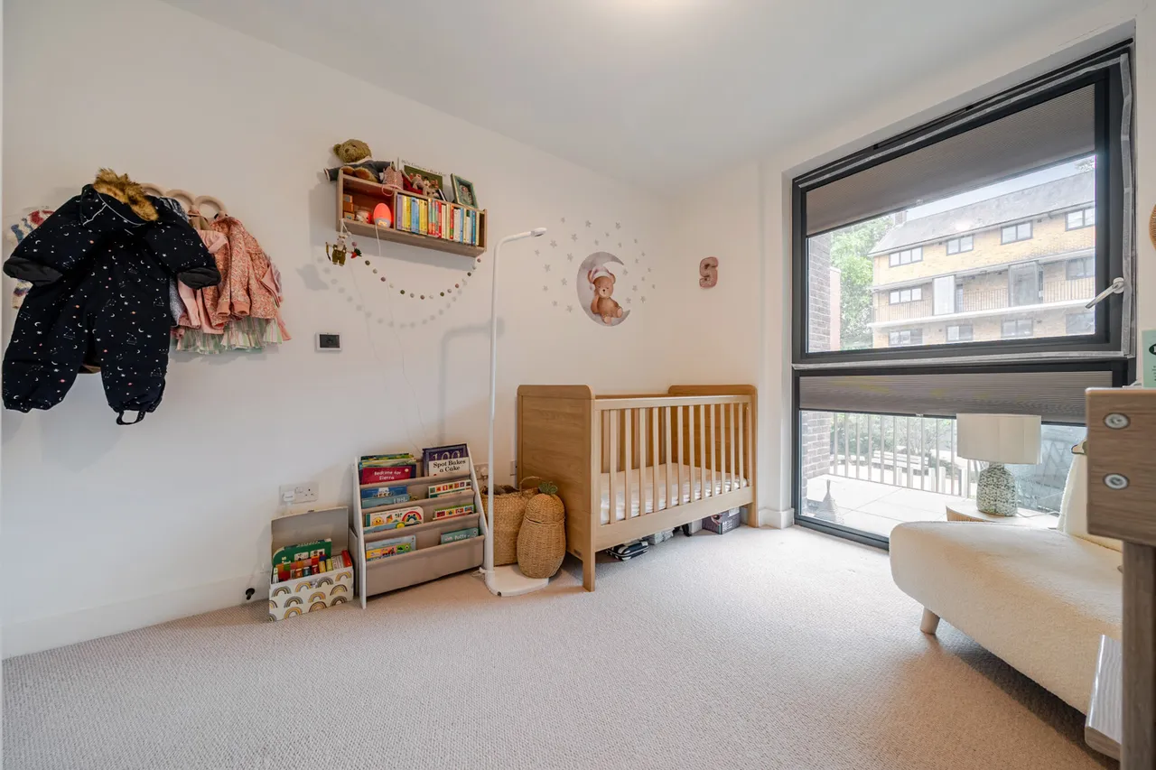 Burney Street, SE10, photo 6