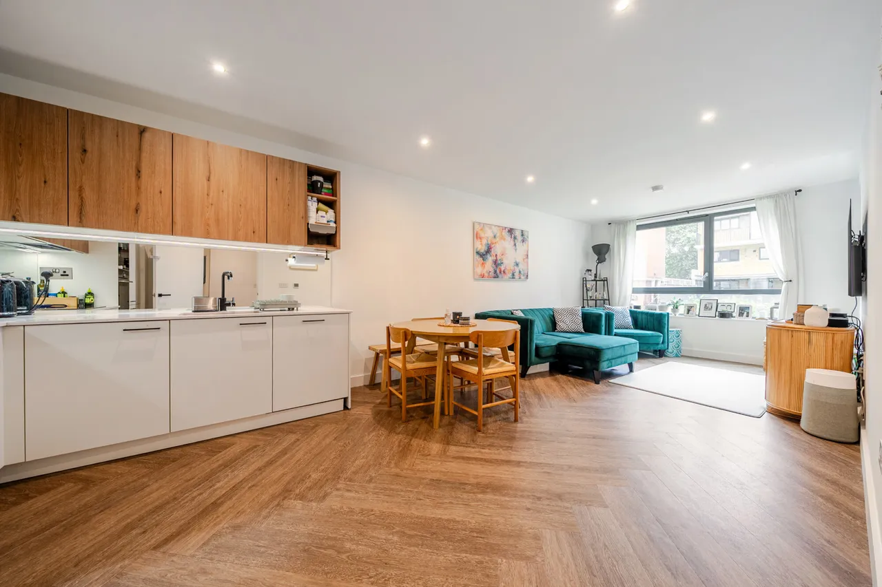 2 bed flat for sale, Burney Street, SE10