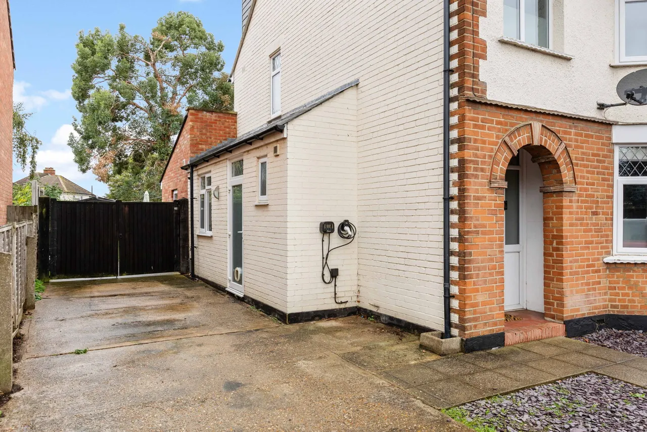 Banks Road, Biggleswade, SG18, photo 25