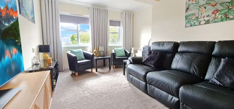 320 Rayleigh Road, Eastwood, Essex, SS9 5PZ, photo 7