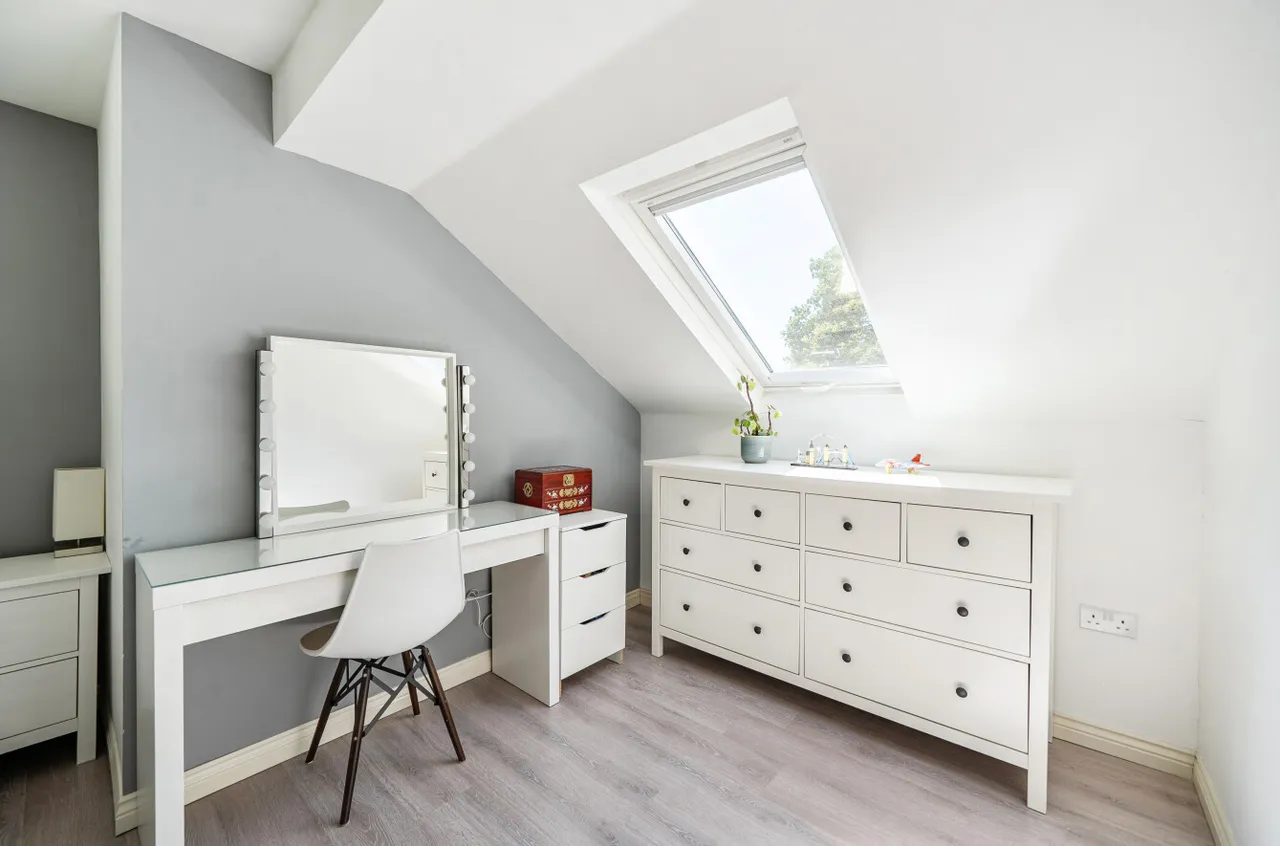 Nursery Road, Alresford, SO24, photo 12