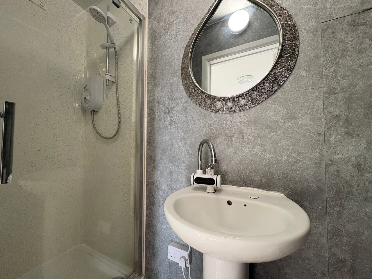 Kings Drive, Eastbourne, BN21, photo 3