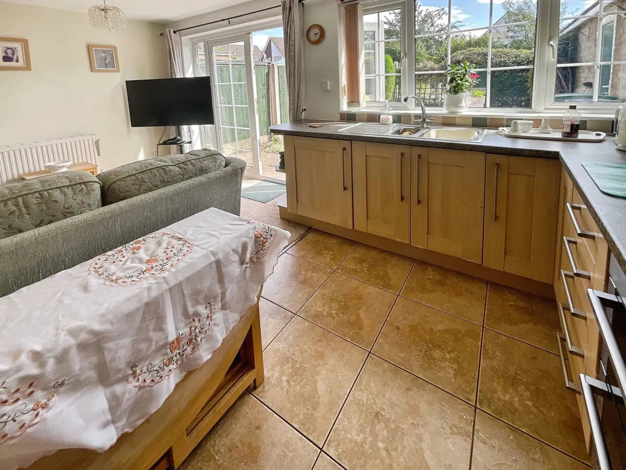 Kestrel Road, Russells Hall, Dudley, West Midlands, DY1 2JU, photo 5