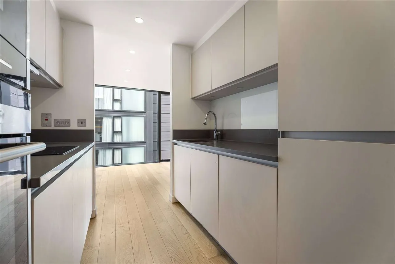 Simpson Loan, Quartermile, Edinburgh, EH3 9GH, photo 5