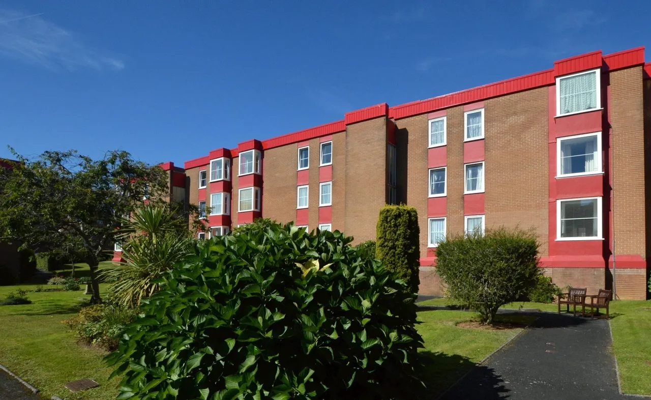 2 bed property for sale — Mannamead Court, Plymouth, Devon, PL3