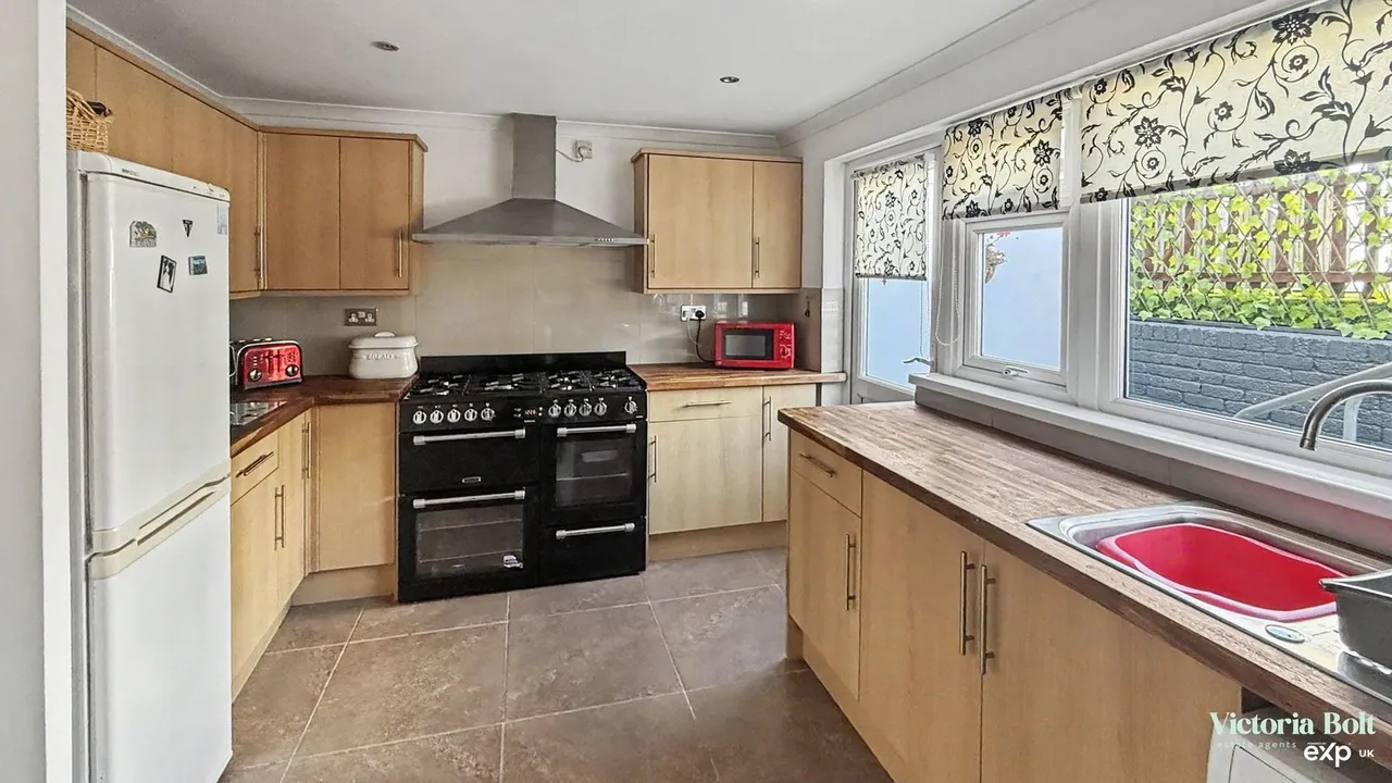 Priory Close, Ivybridge, photo 5