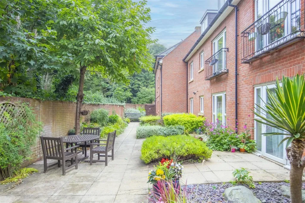 Leicester Road, Market Harborough, photo 8