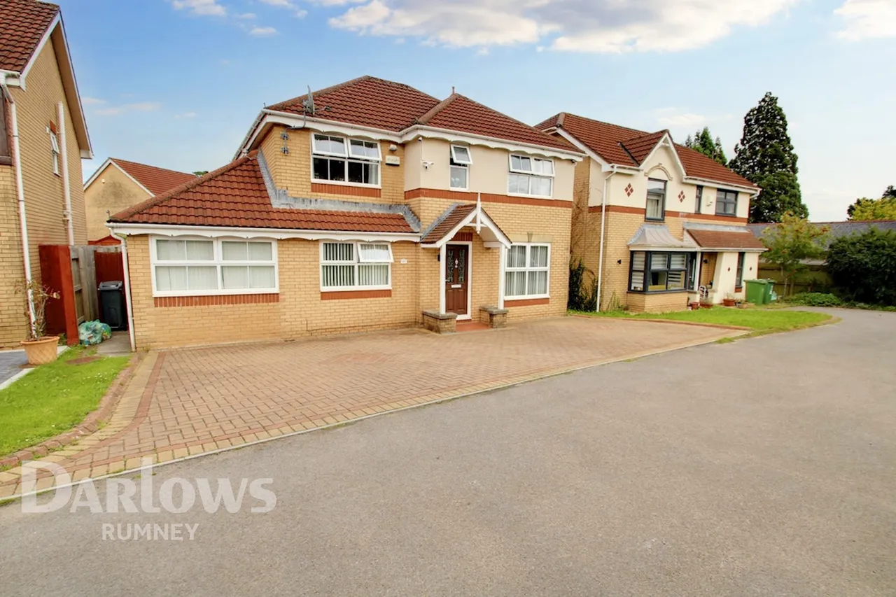 4 bed house for sale, Hastings Crescent, Cardiff