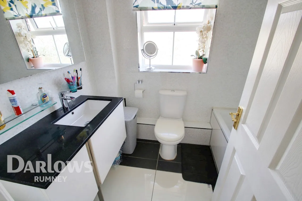 Hastings Crescent, Cardiff, photo 19