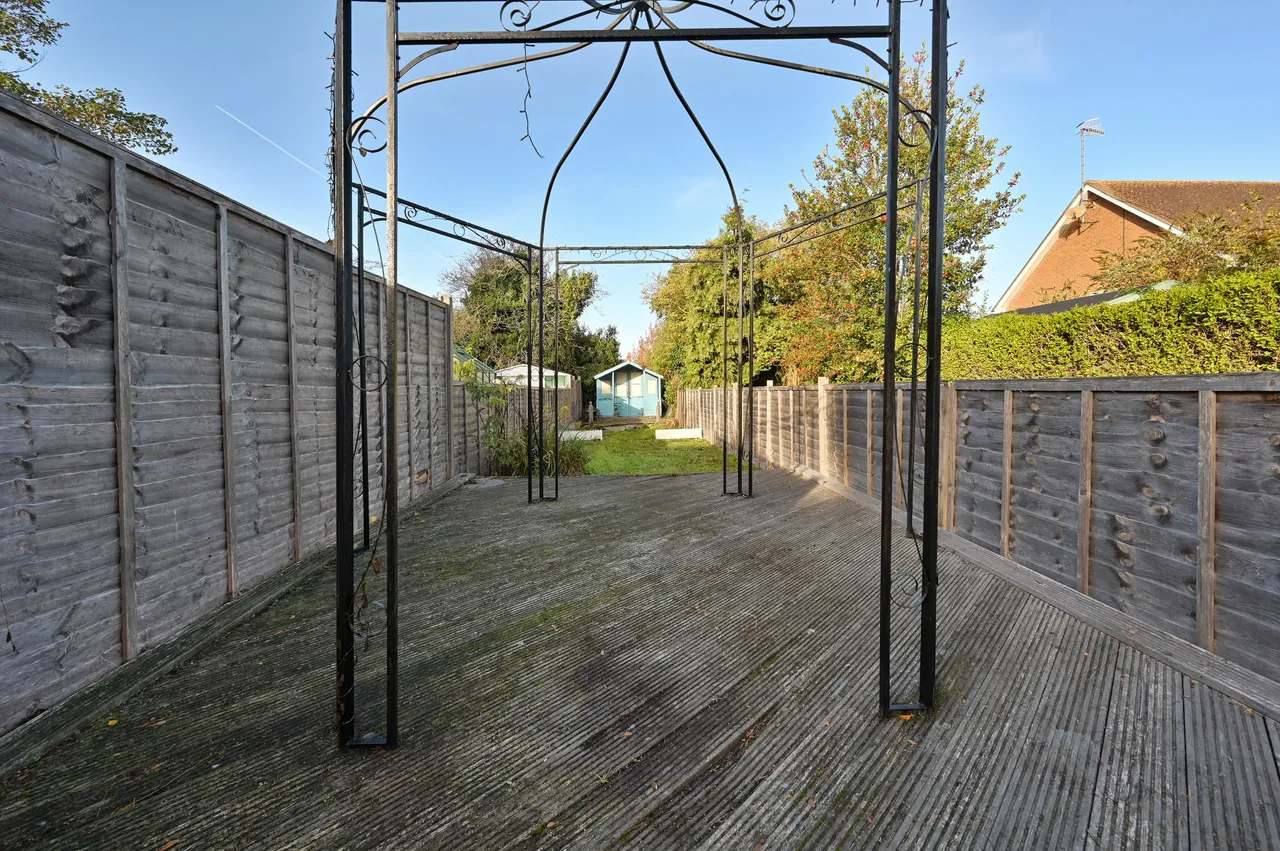 Watford, WD19, photo 19