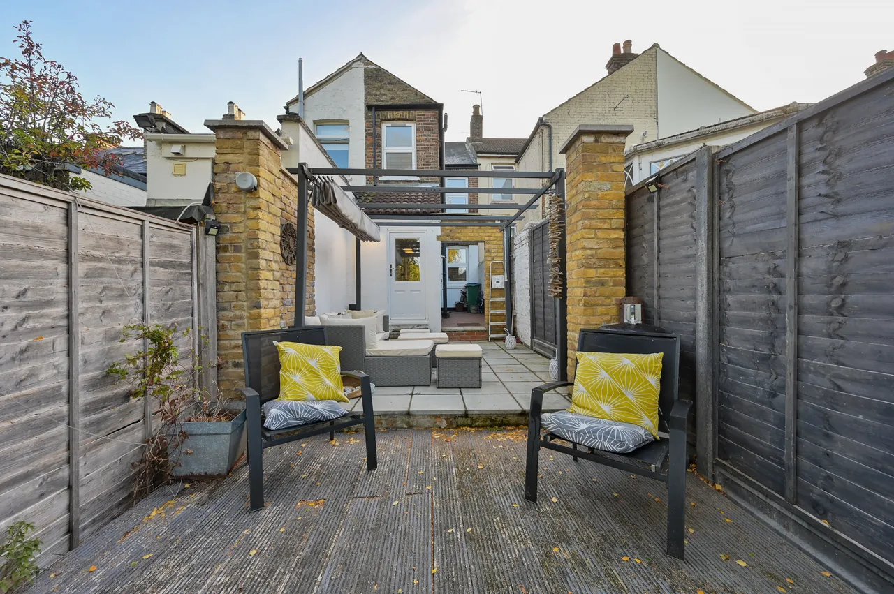 Watford, WD19, photo 18