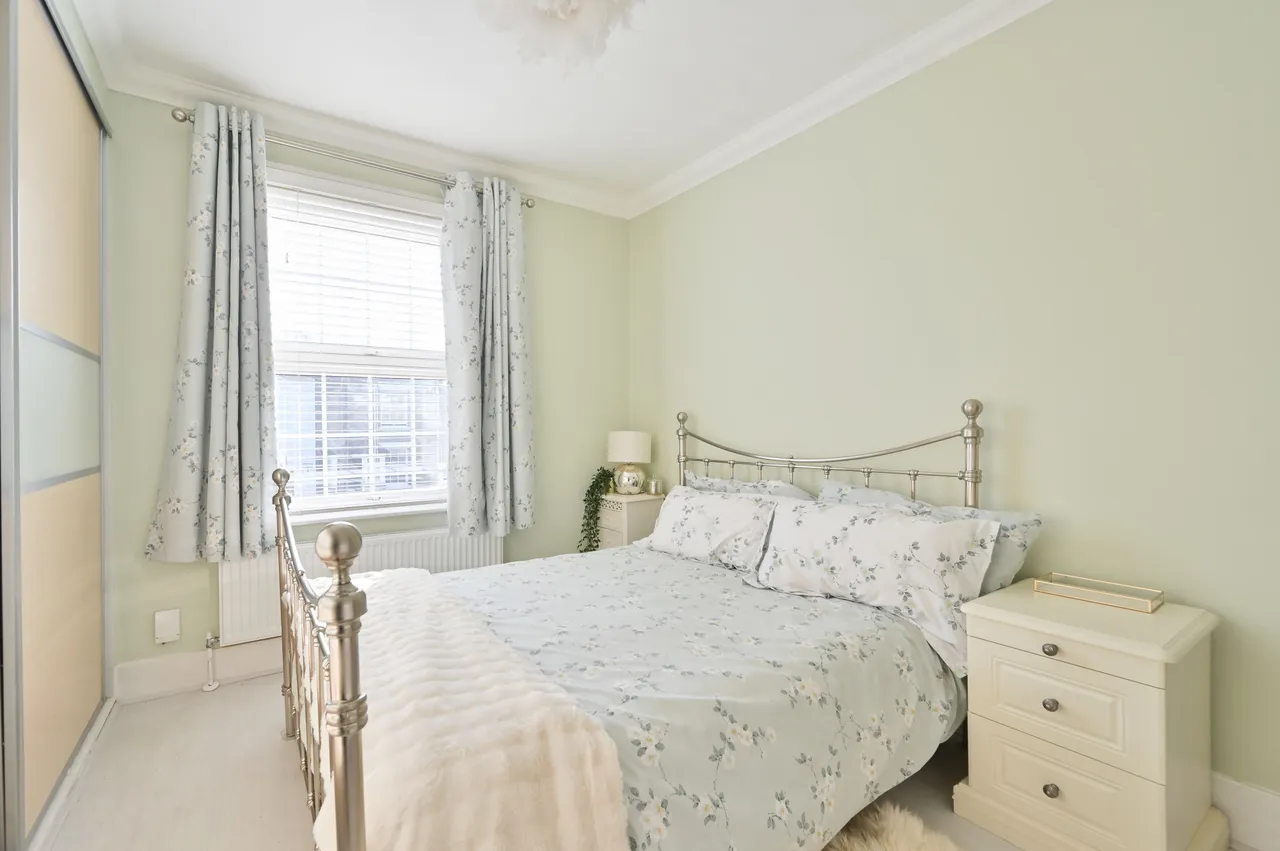 Watford, WD19, photo 9