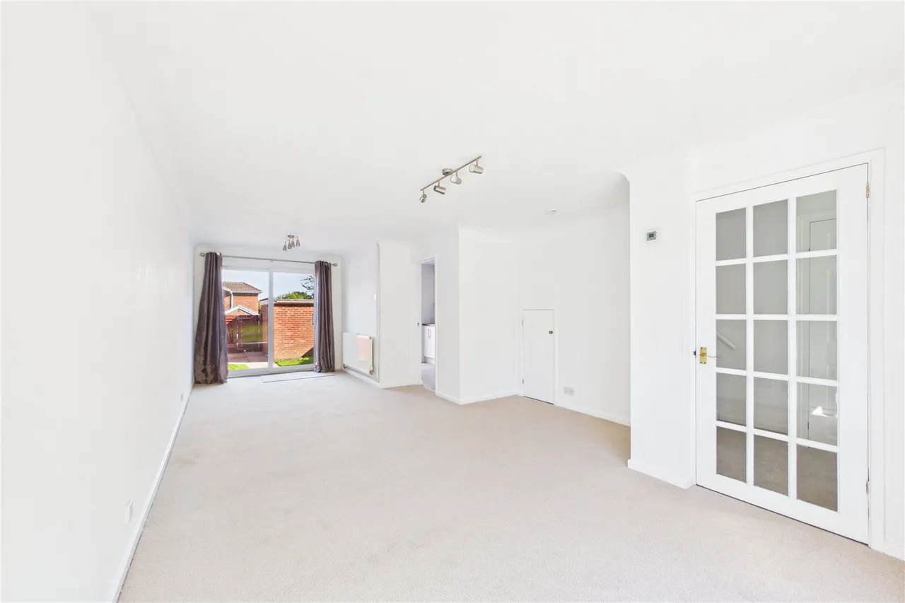 Elgar Close, Basingstoke, RG22, photo 5