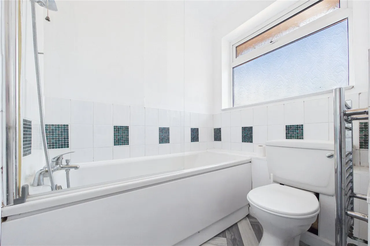 Elgar Close, Basingstoke, RG22, photo 10