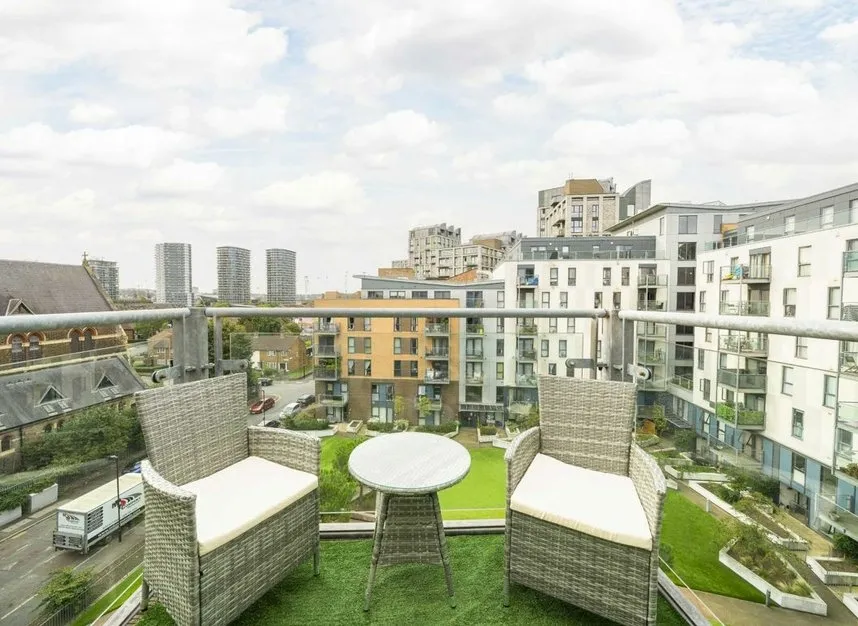 Turner Street, Canning Town, E16, photo 5
