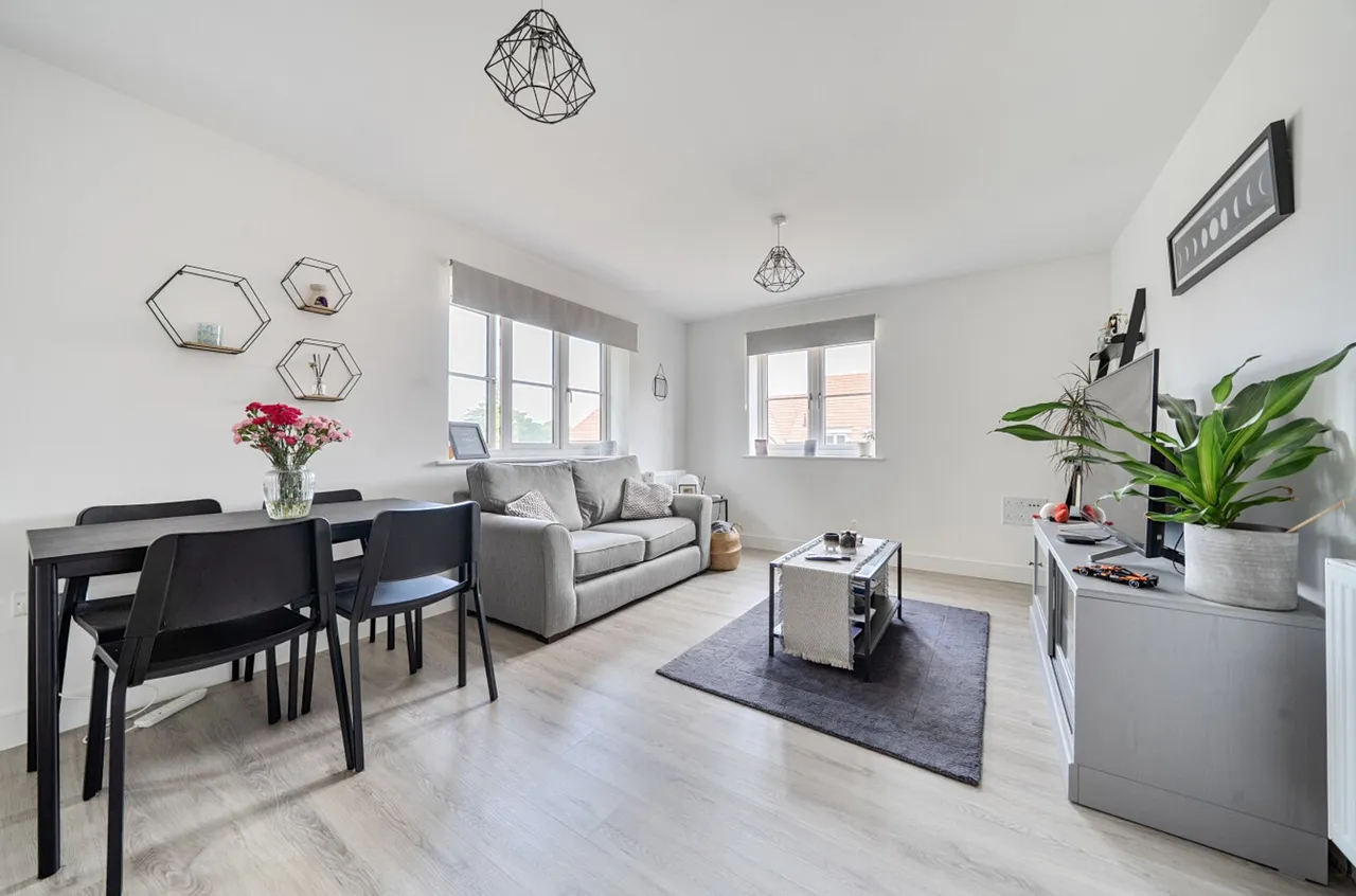 Steeplechase Way, Fontwell, BN18, photo 2