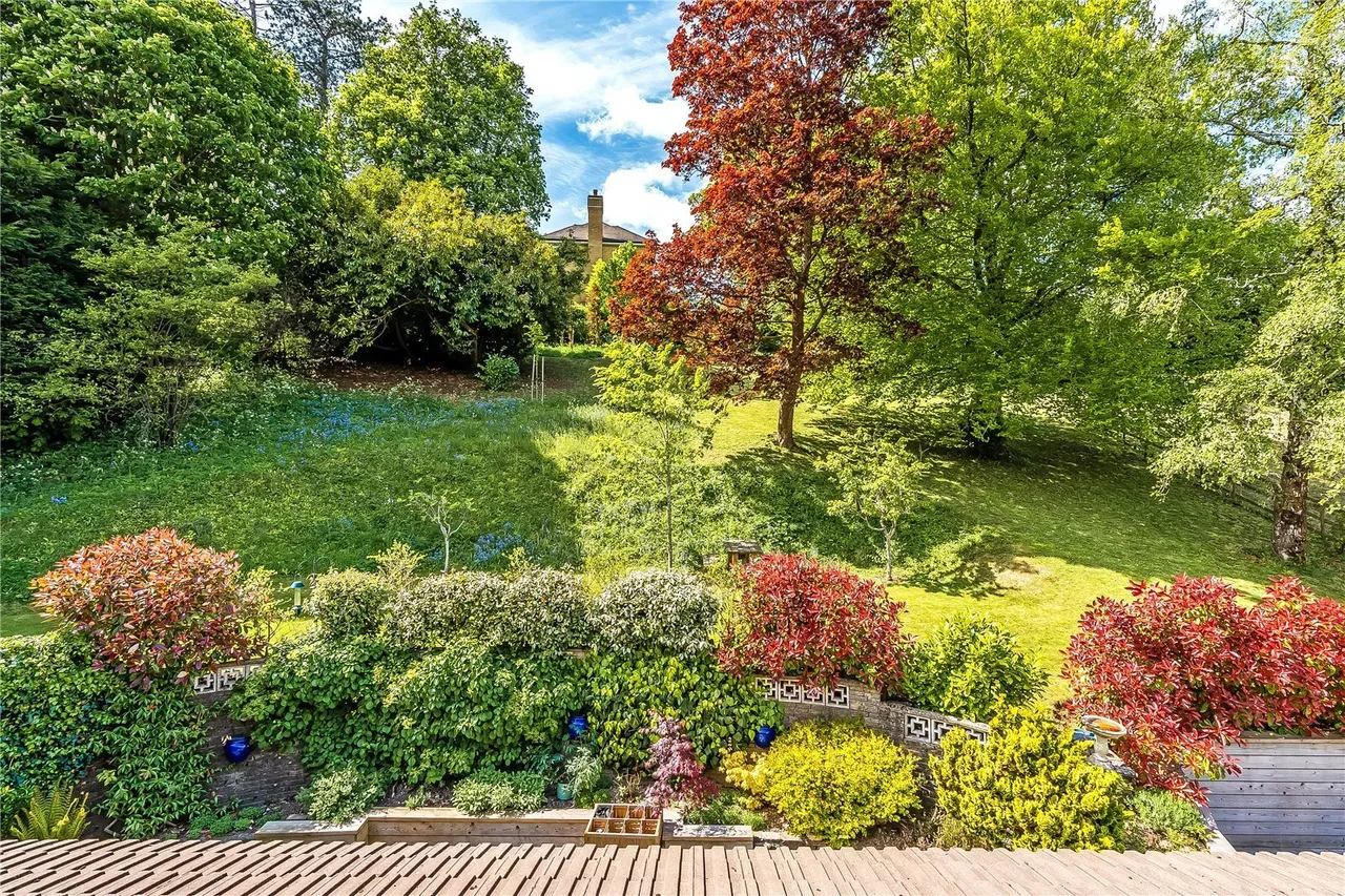 Slines Oak Road, Woldingham, CR3, photo 24