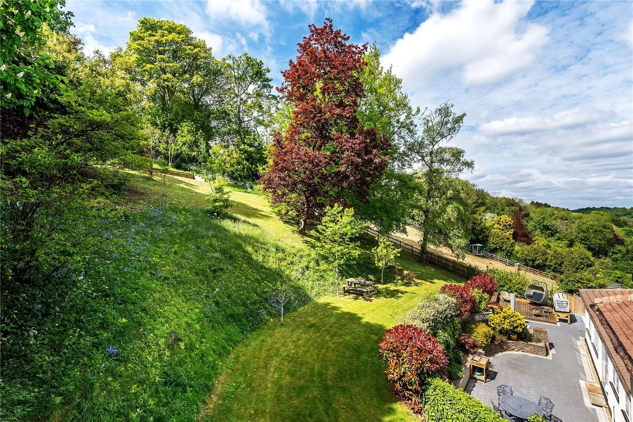 Slines Oak Road, Woldingham, CR3, photo 20