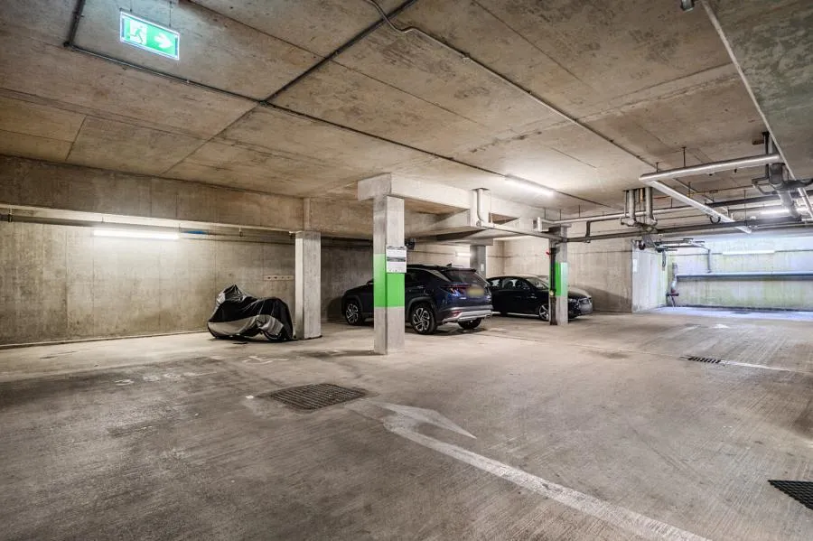 Point Wharf Lane, Brentford, TW8, photo 6