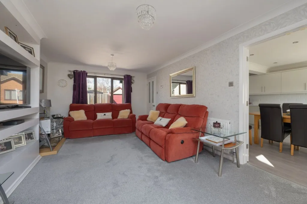 Amos Close, Beltinge, photo 12