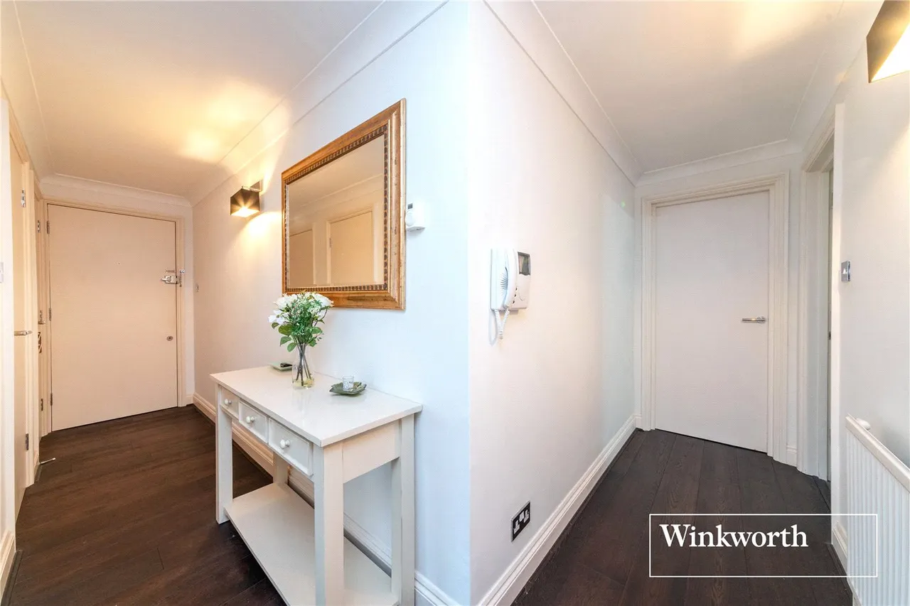 Laxmi Court, 52 Dollis Avenue, Finchley, London, N3, photo 2