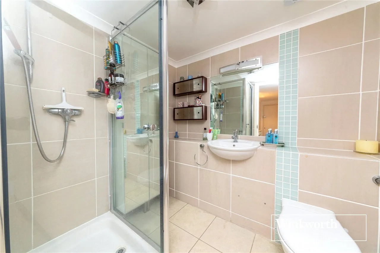 Laxmi Court, 52 Dollis Avenue, Finchley, London, N3, photo 10