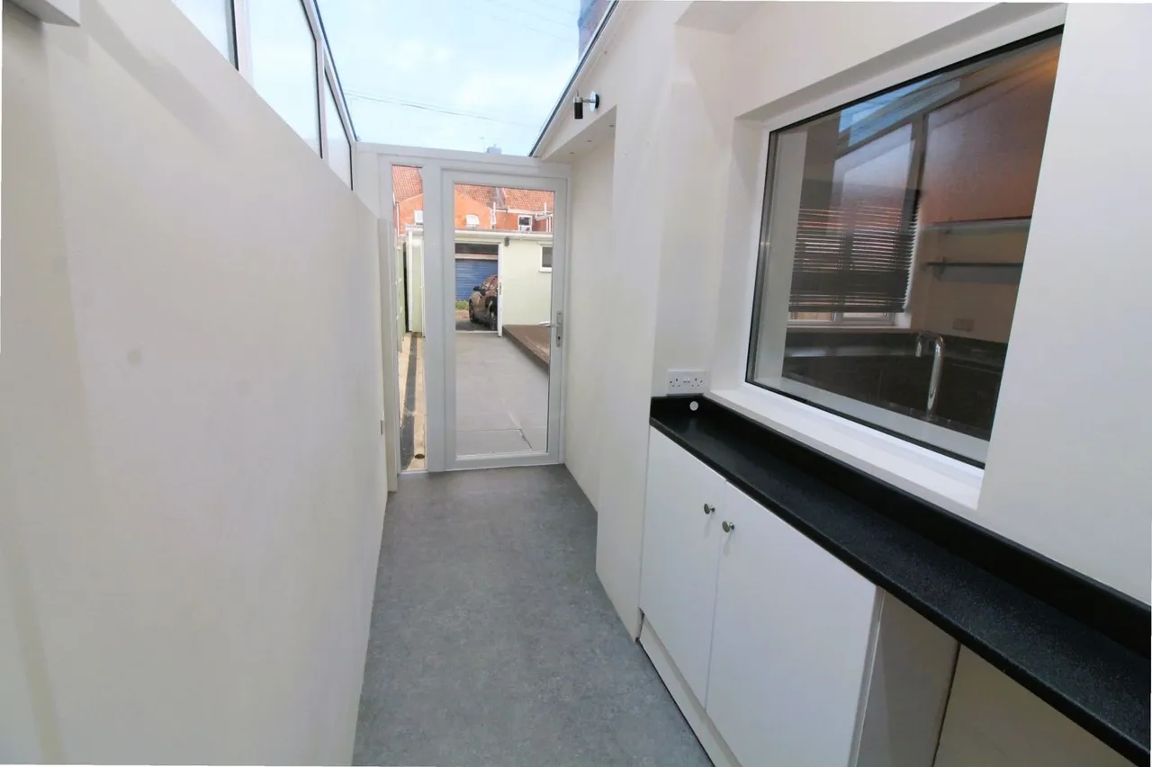 Gordon Terrace, Bridgwater, TA6, photo 13