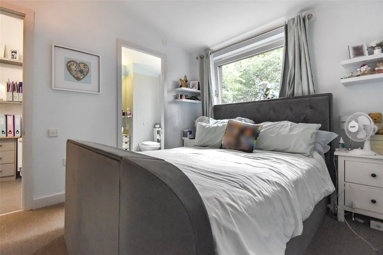 Sheeling Close, Aldershot, Hampshire, GU12 4BU, photo 16