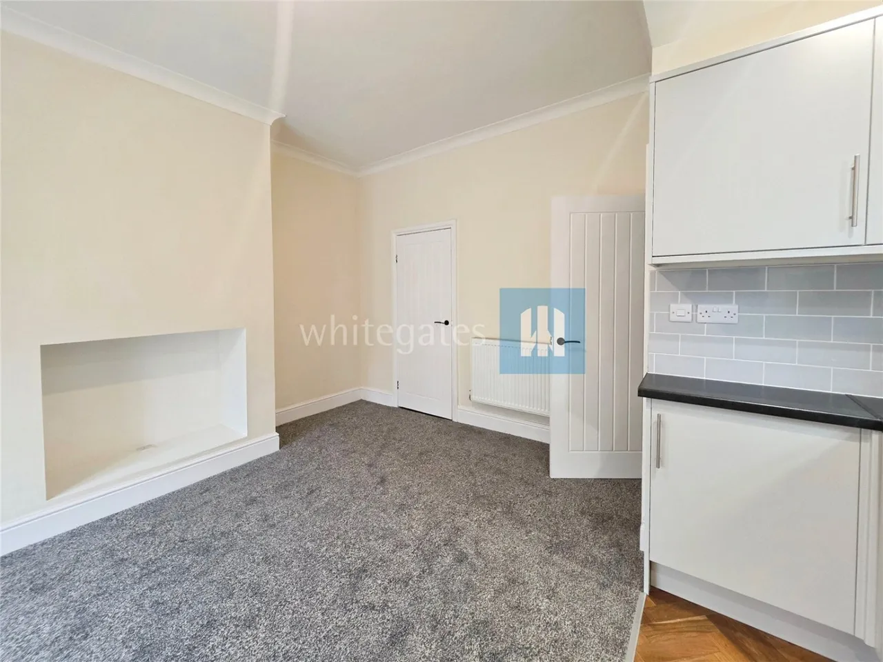 Pearl Street, Batley, WF17, photo 6