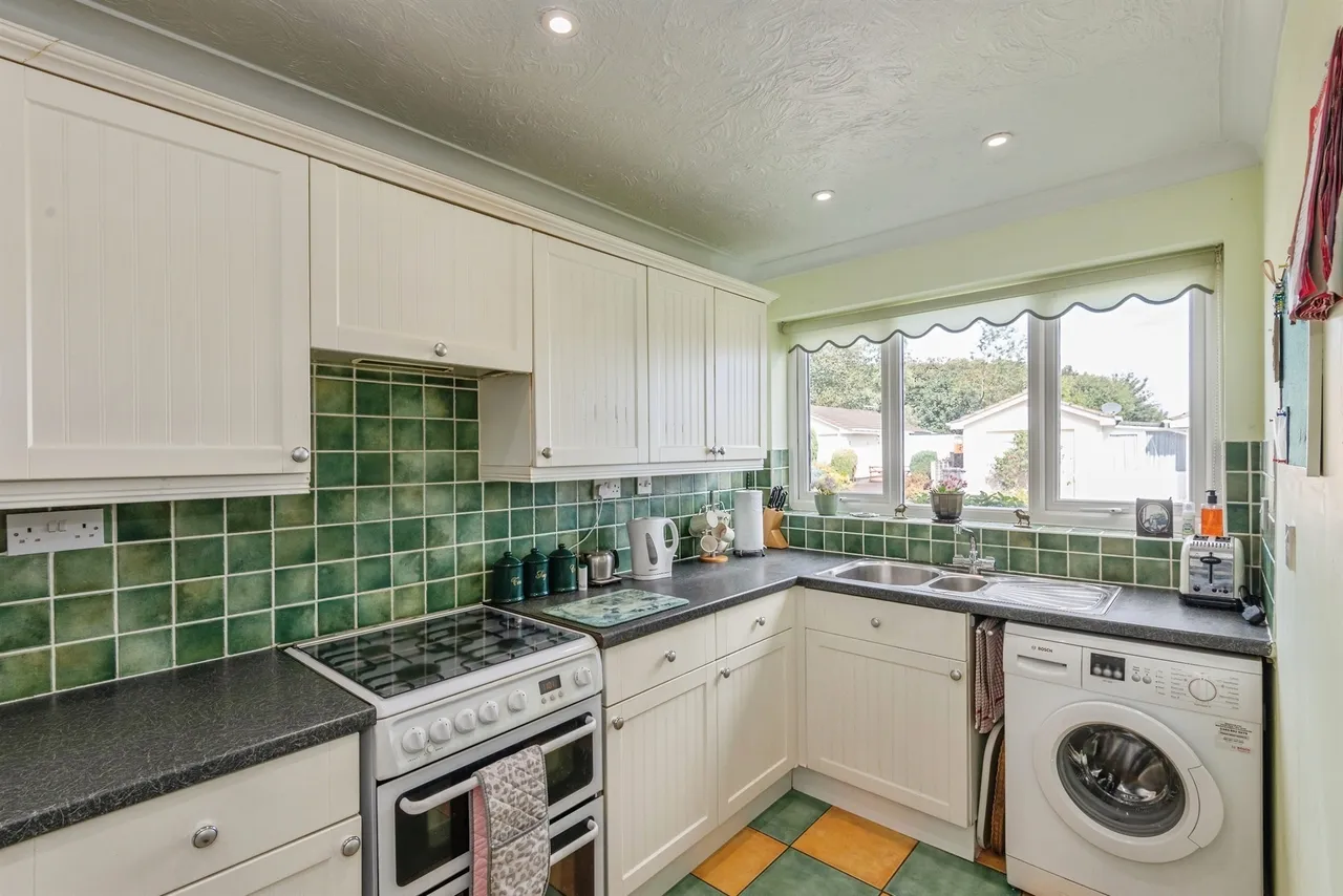 Apple Tree Close, Witheridge, Tiverton, photo 3