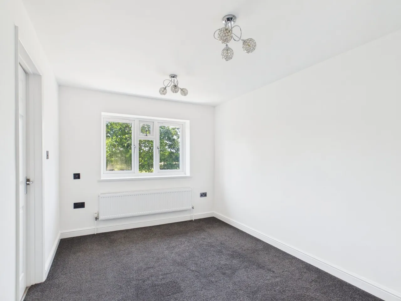 Staines-upon-Thames, Surrey, photo 13
