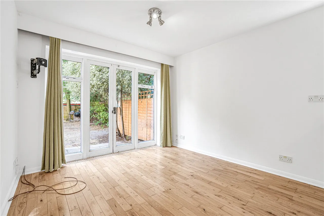 Parkside, Southfields, SW19, photo 2