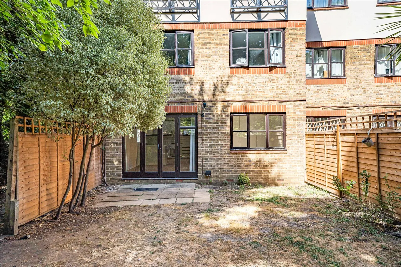 Parkside, Southfields, SW19, photo 16