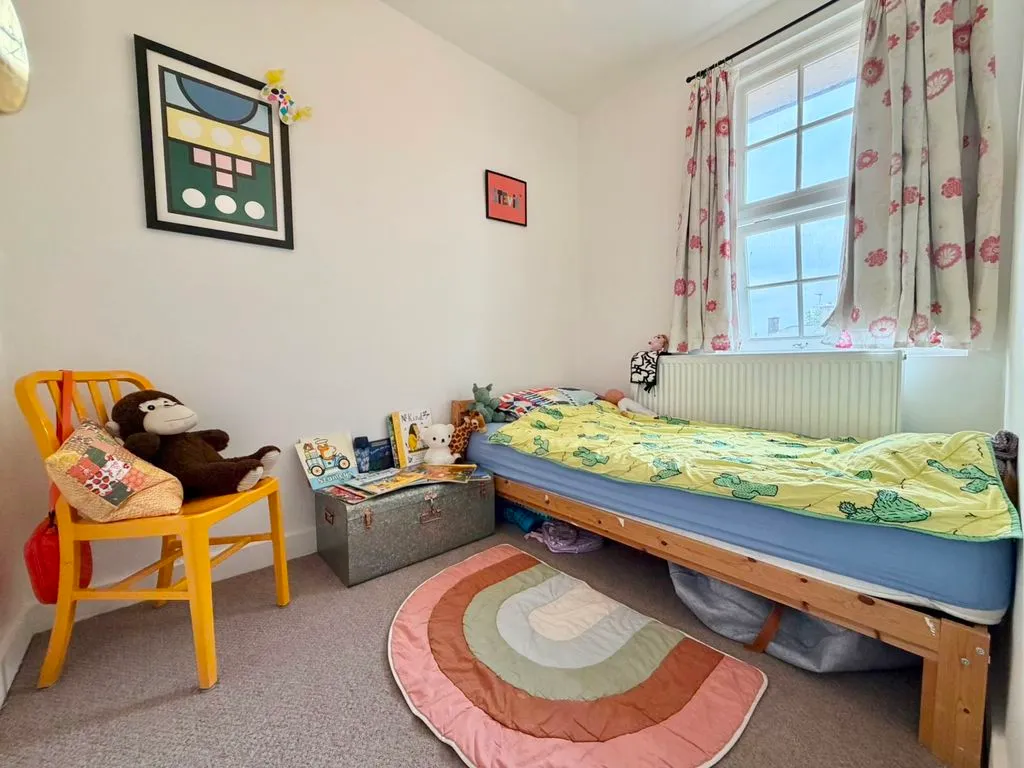 Risley Avenue, London N17 7HJ, photo 8